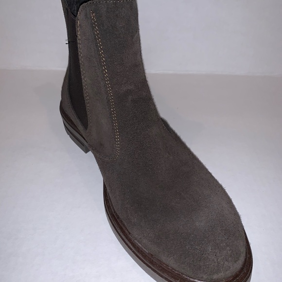 1 SINGLE BOOT Left foot ONLY! Chocolate Brown suede leather boot made in Italy - Picture 3 of 7